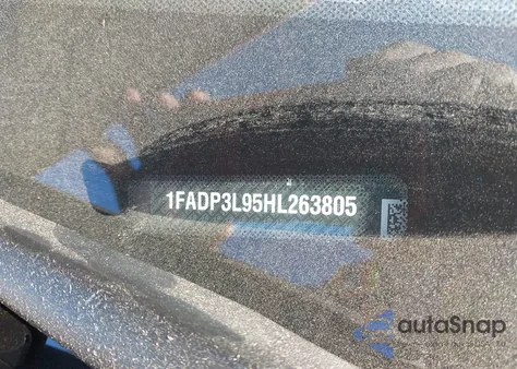 2017 Ford Focus St z USA, uszkodzony, nr VIN 1FADP3L95HL263805